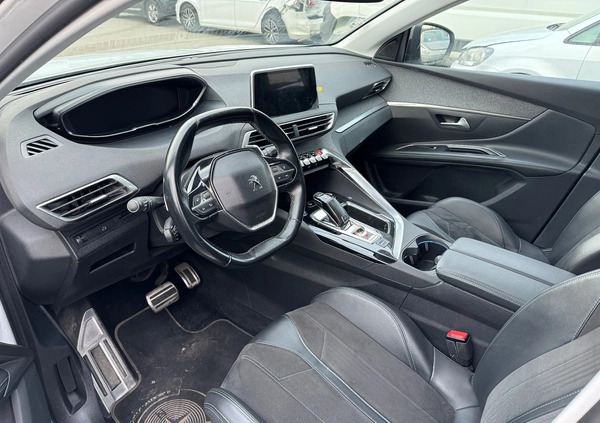 Peugeot 5008 cena 48900 przebieg: 79000, rok produkcji 2018 z Sieniawa małe 596